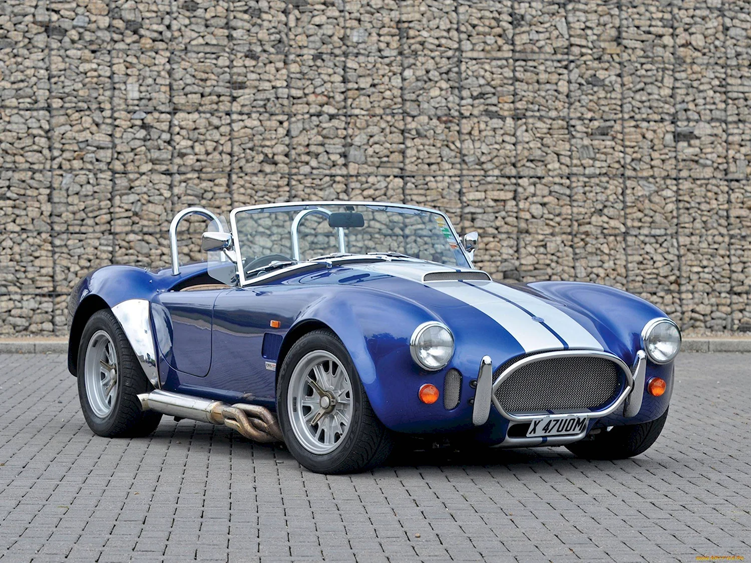 AC Cobra MK IV