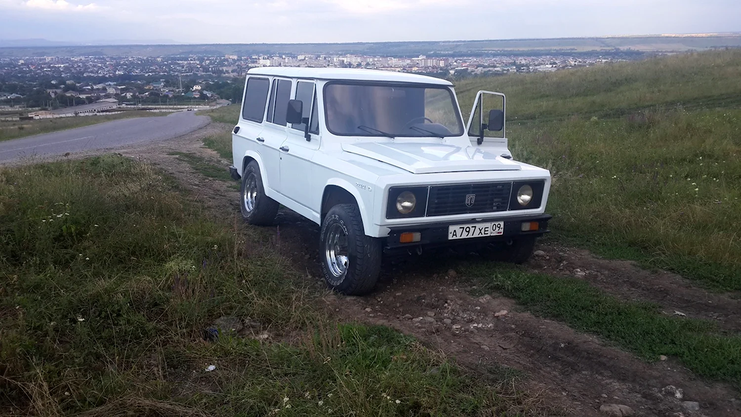 Aro 24 Аро