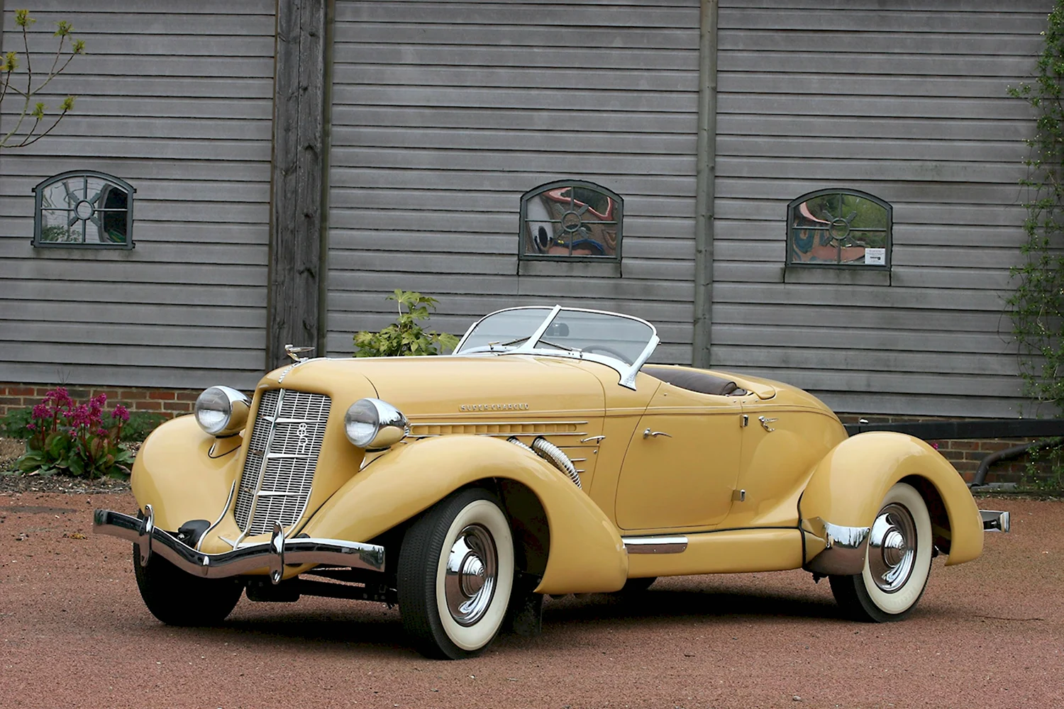Auburn 851 SC Boattail Speedster 1935