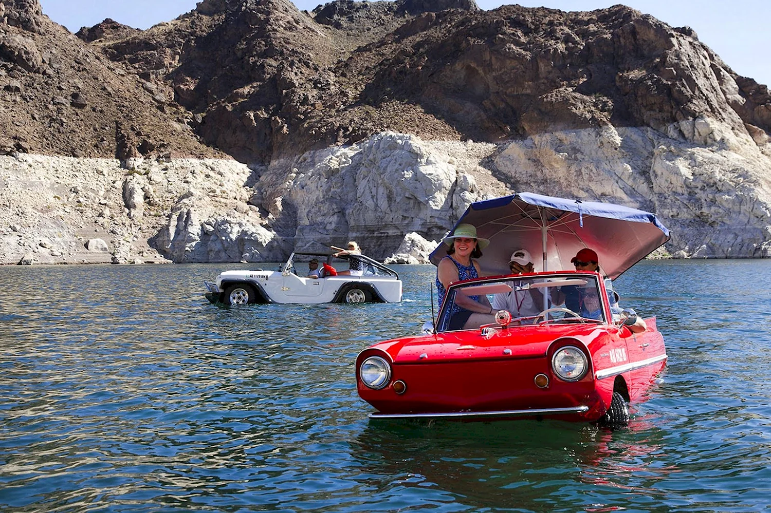 Автомобиль-амфибия Amphicar