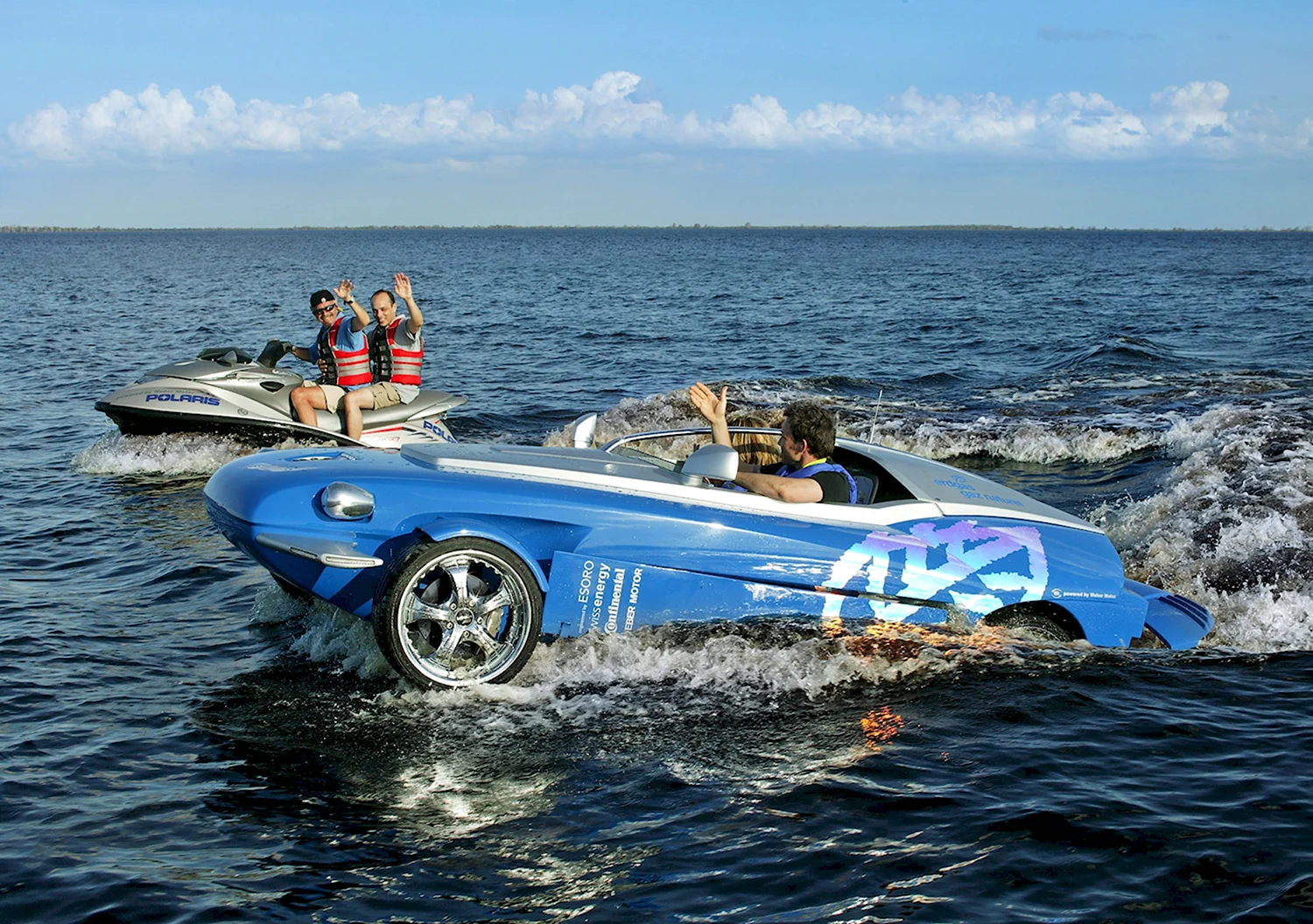 Автомобиль-амфибия hydra Spyder