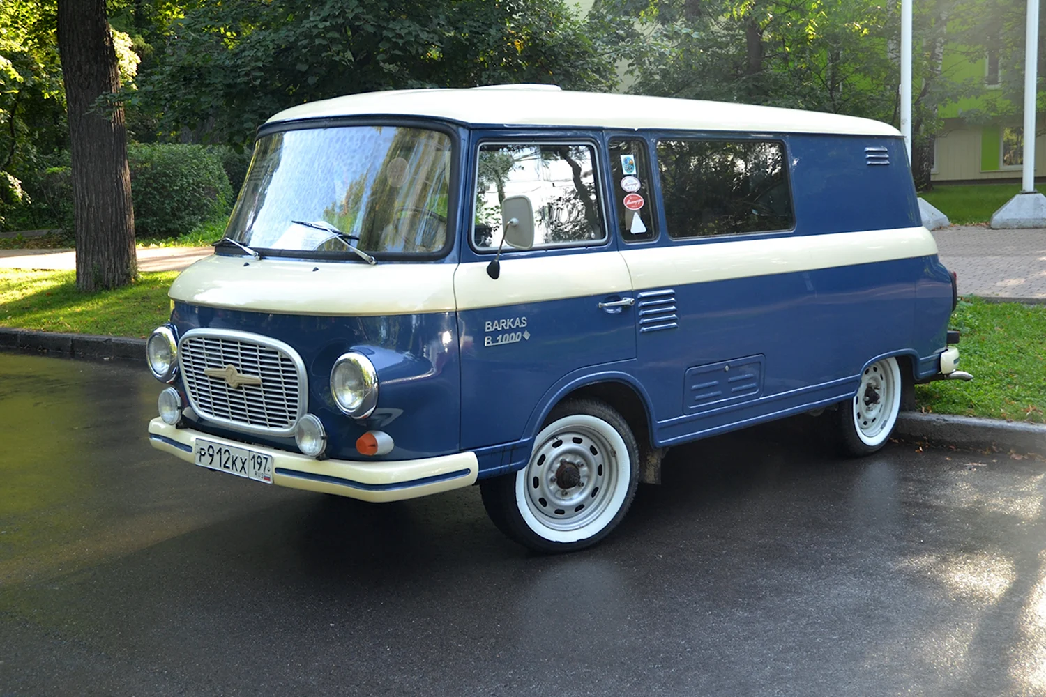 Barkas b1000