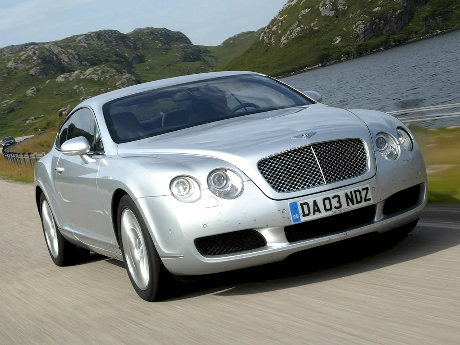 Bentley Continental gt 1