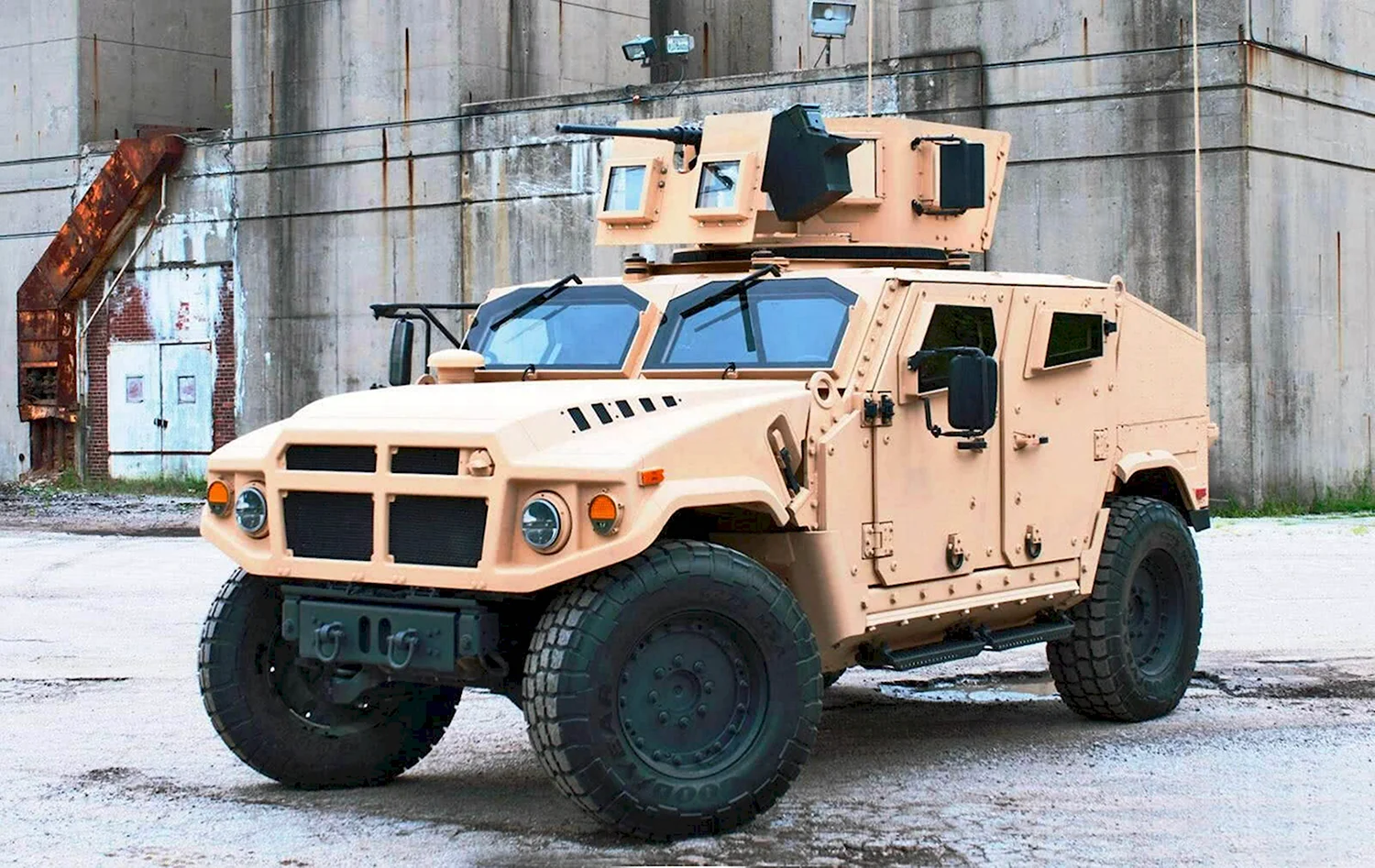 Броневик США am General BRV-O