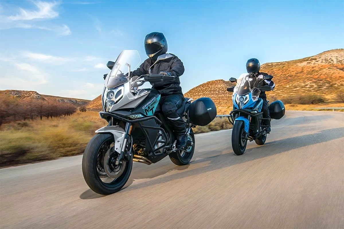 CF Moto 650 MT