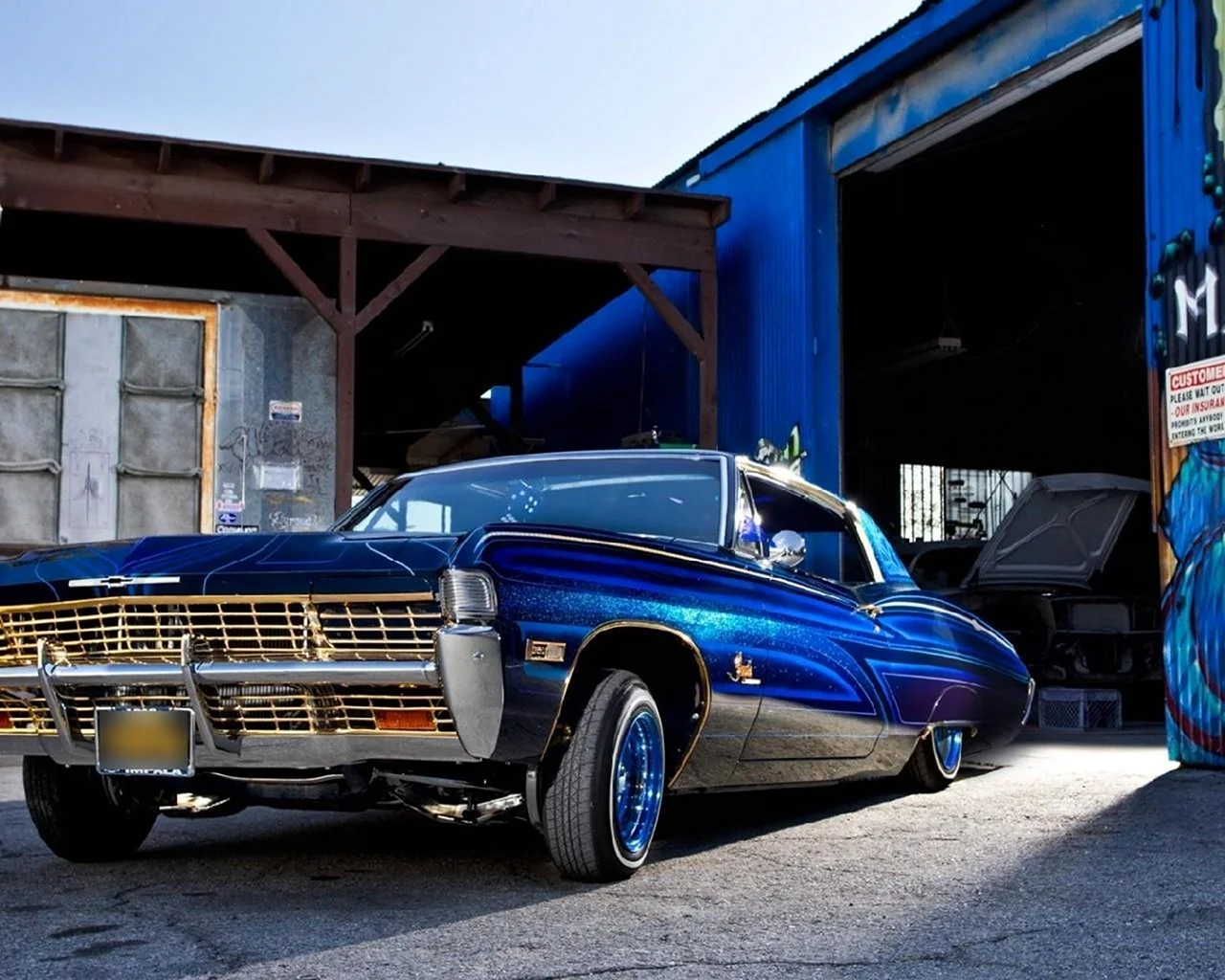Chevrolet Impala лоурайдер