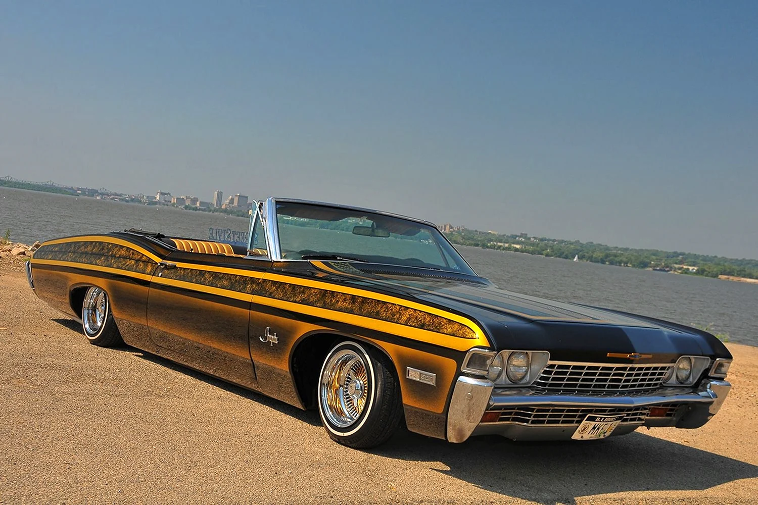Chevrolet Impala лоурайдер