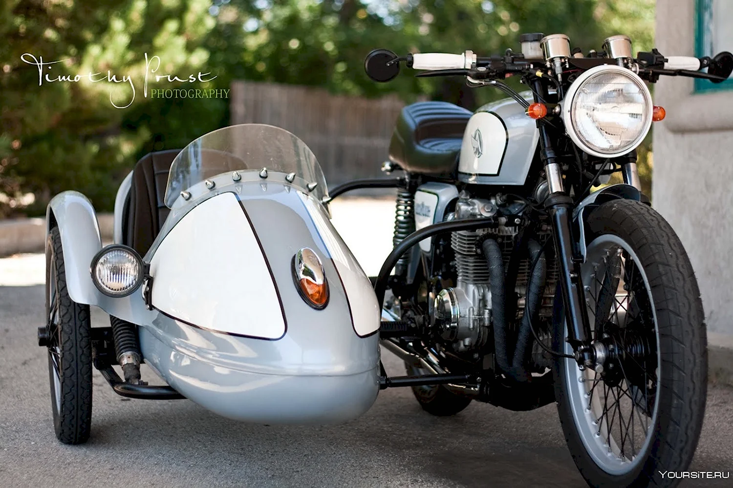 Honda CB 750 С коляской