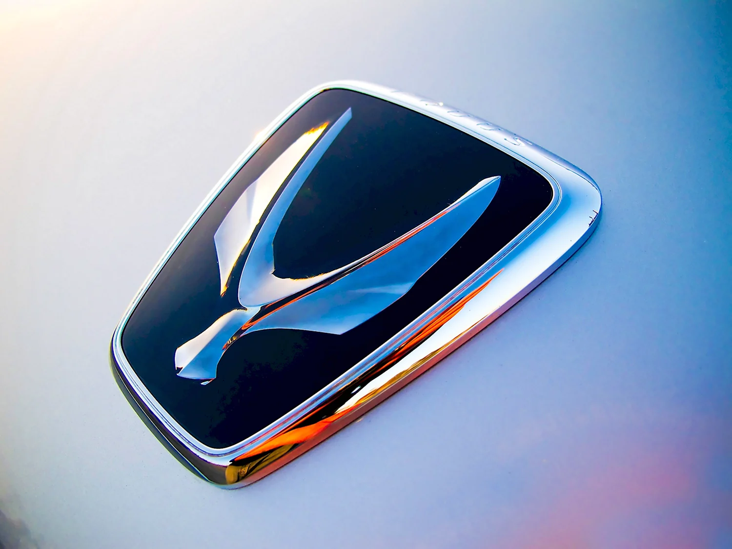 Hyundai Equus Emblem