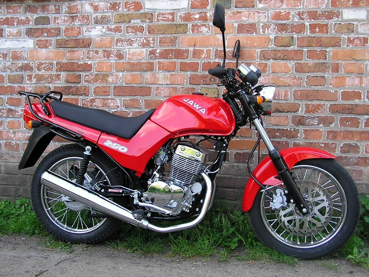 Ява 125