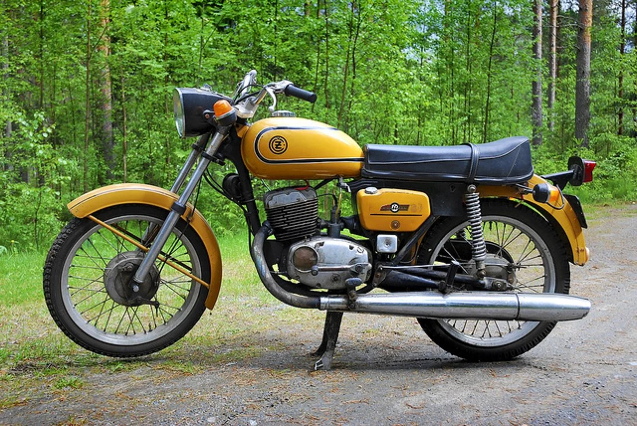 Ява cz 125