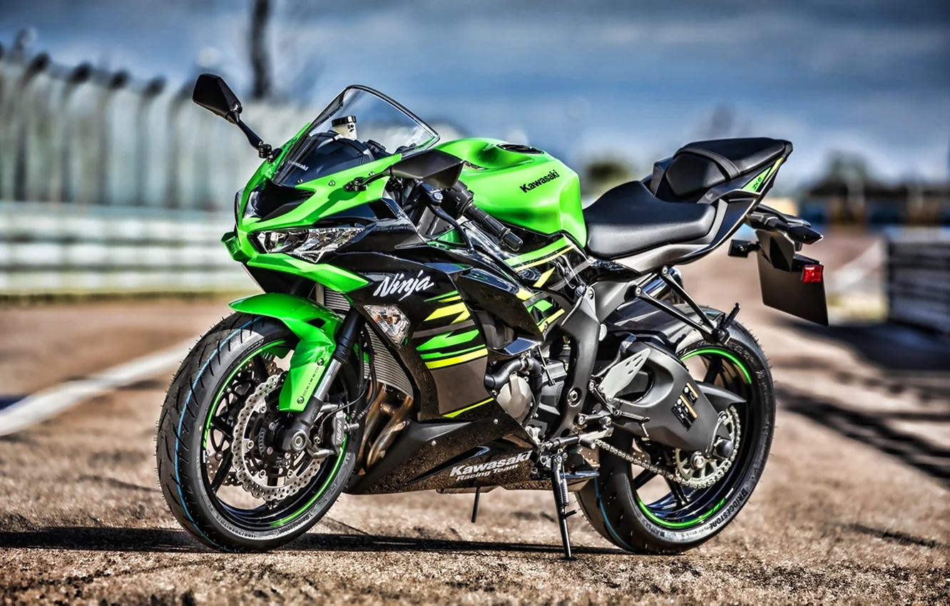 Кавасаки zx6r 2019