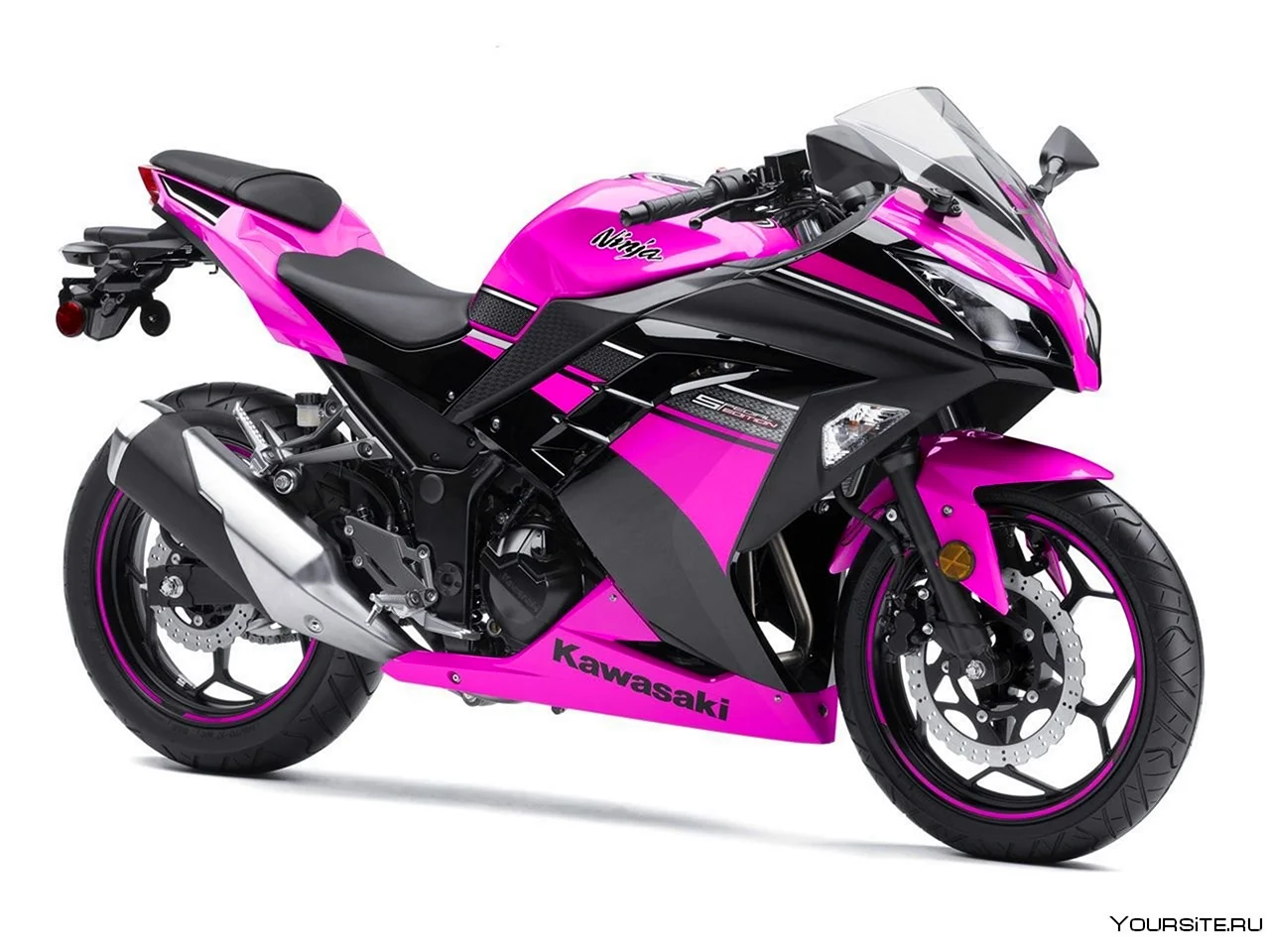 Kawasaki Ninja 300 фиолетовый