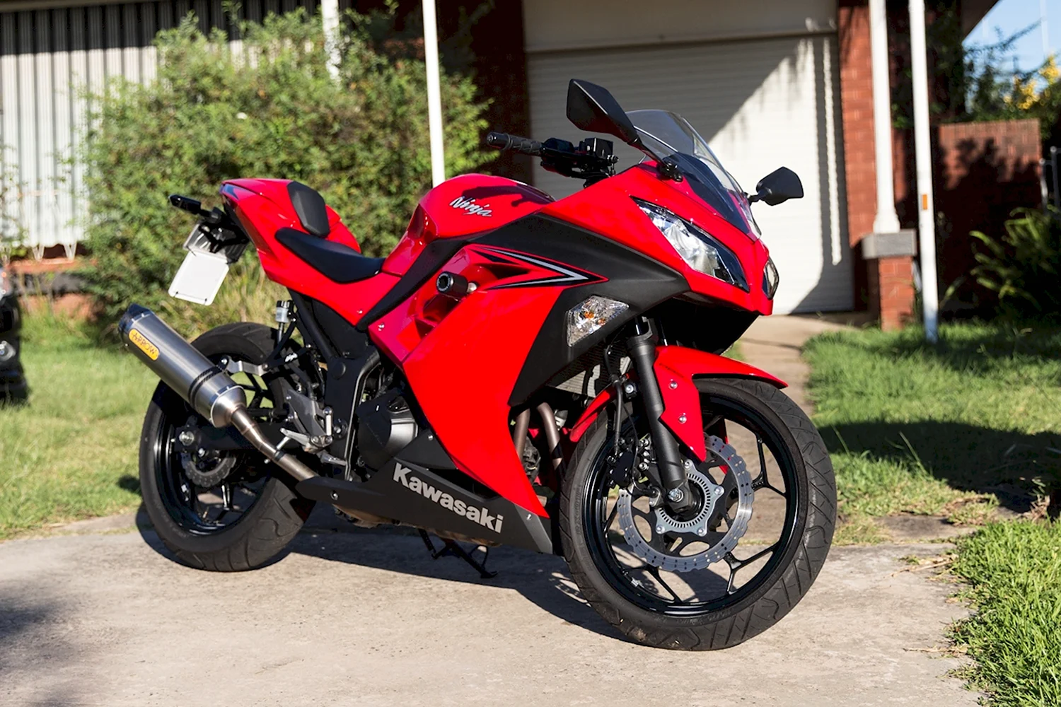 Kawasaki Ninja 300 Red