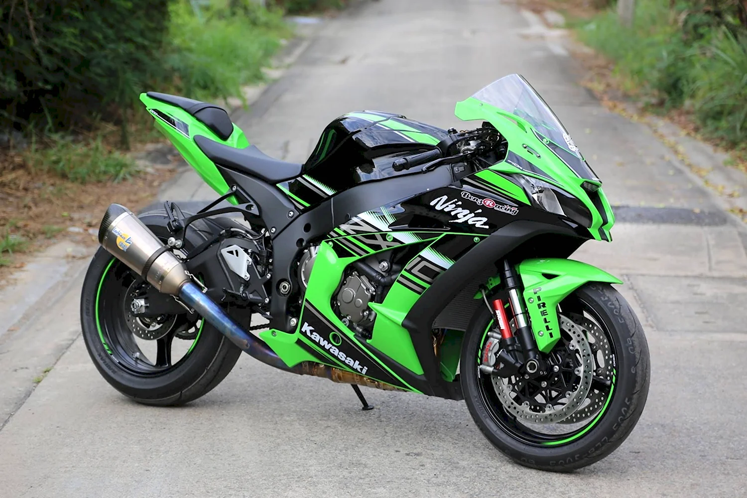 Kawasaki Ninja ZX-10r черный