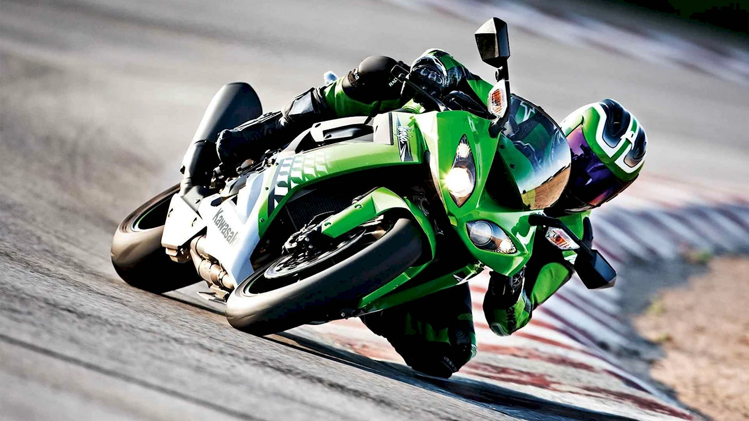 Kawasaki zzr1400 2011