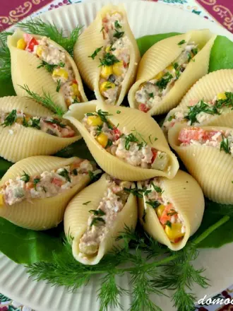Конкильони фаршированные