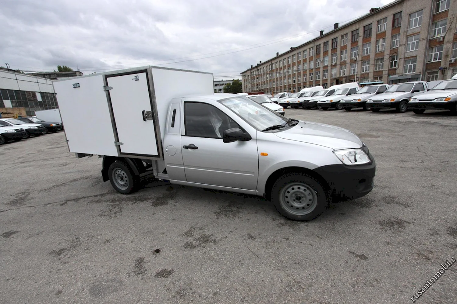 Lada ВИС 23490