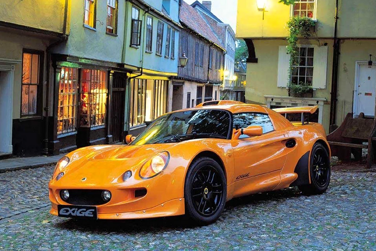 Lotus exige 1 поколения