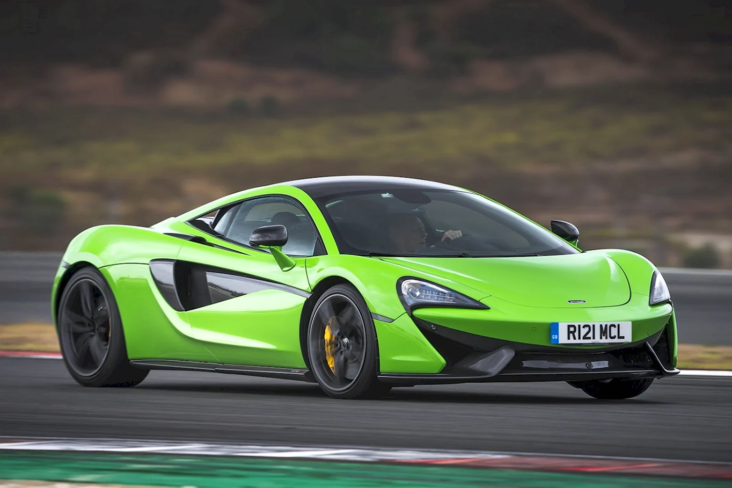 Макларен 570s зеленый
