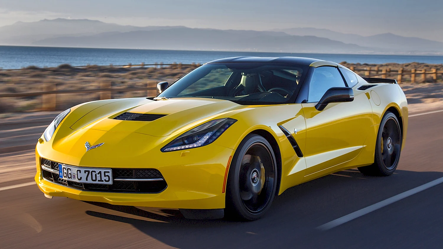 Машина Chevrolet Corvette Stingray