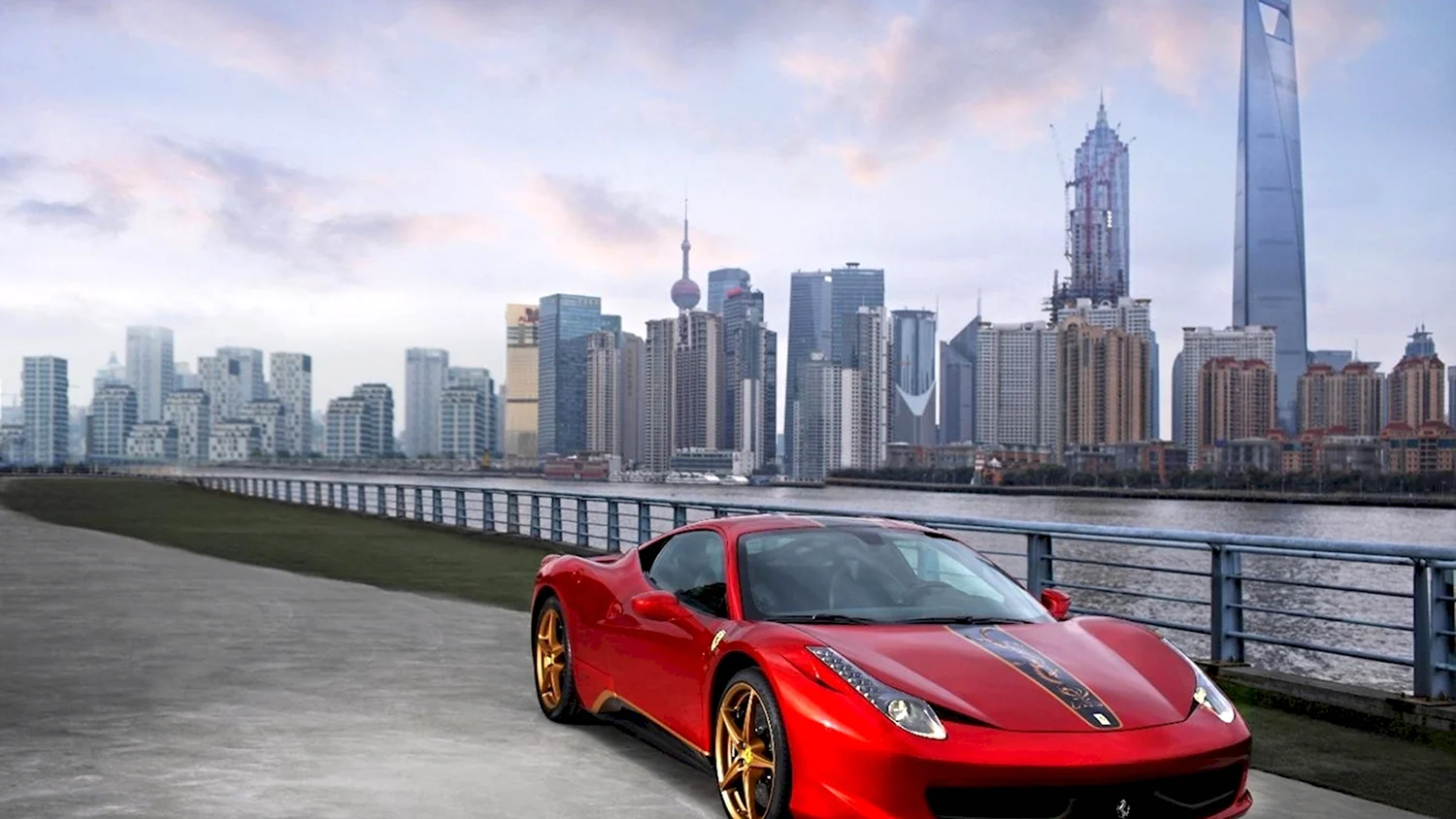 Машина Ferrari 458 Italia