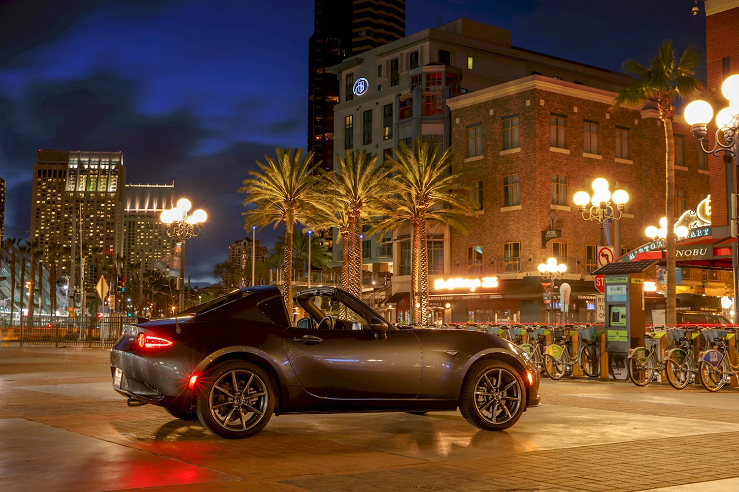 Mazda MX-5 Miata na