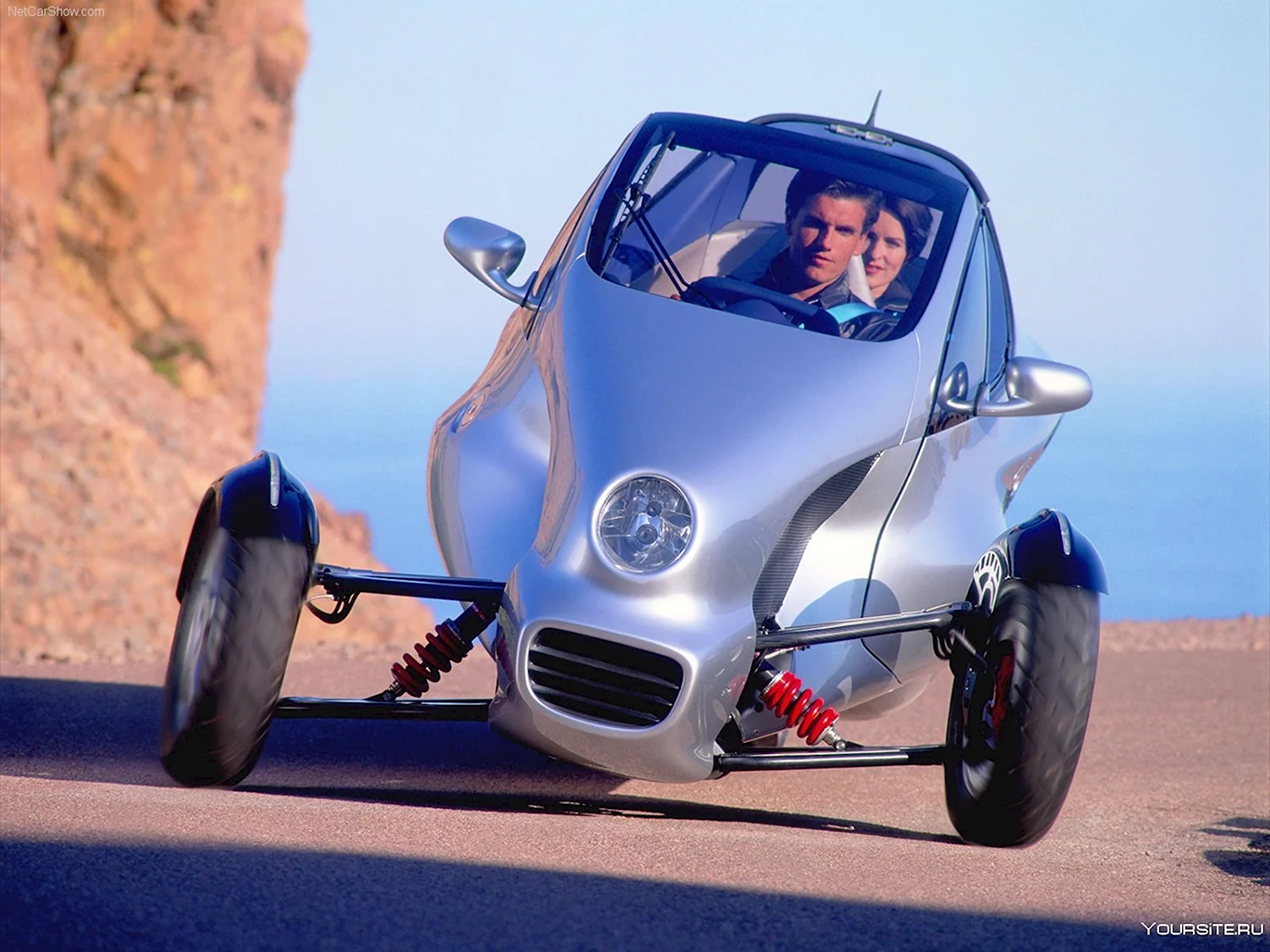 Mercedes-Benz f300