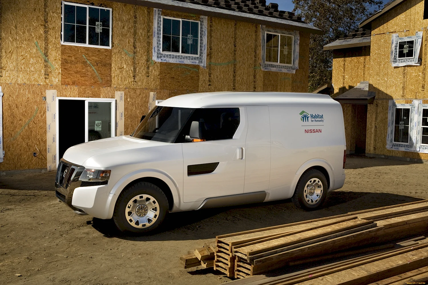 Nissan nv2500