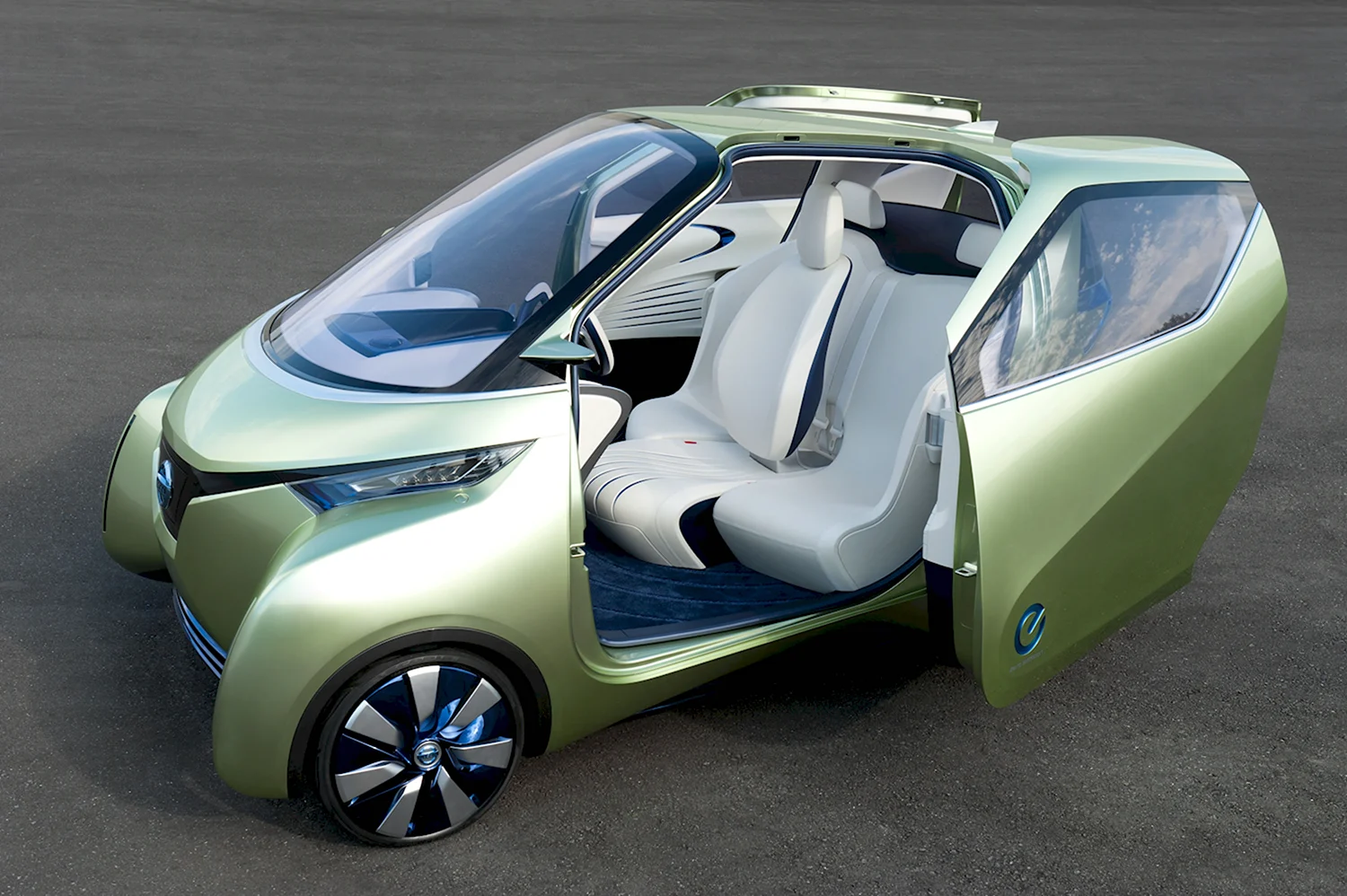 Nissan pivo 2 Concept