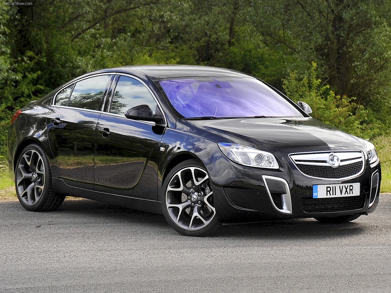 Опель Инсигния Vauxhall