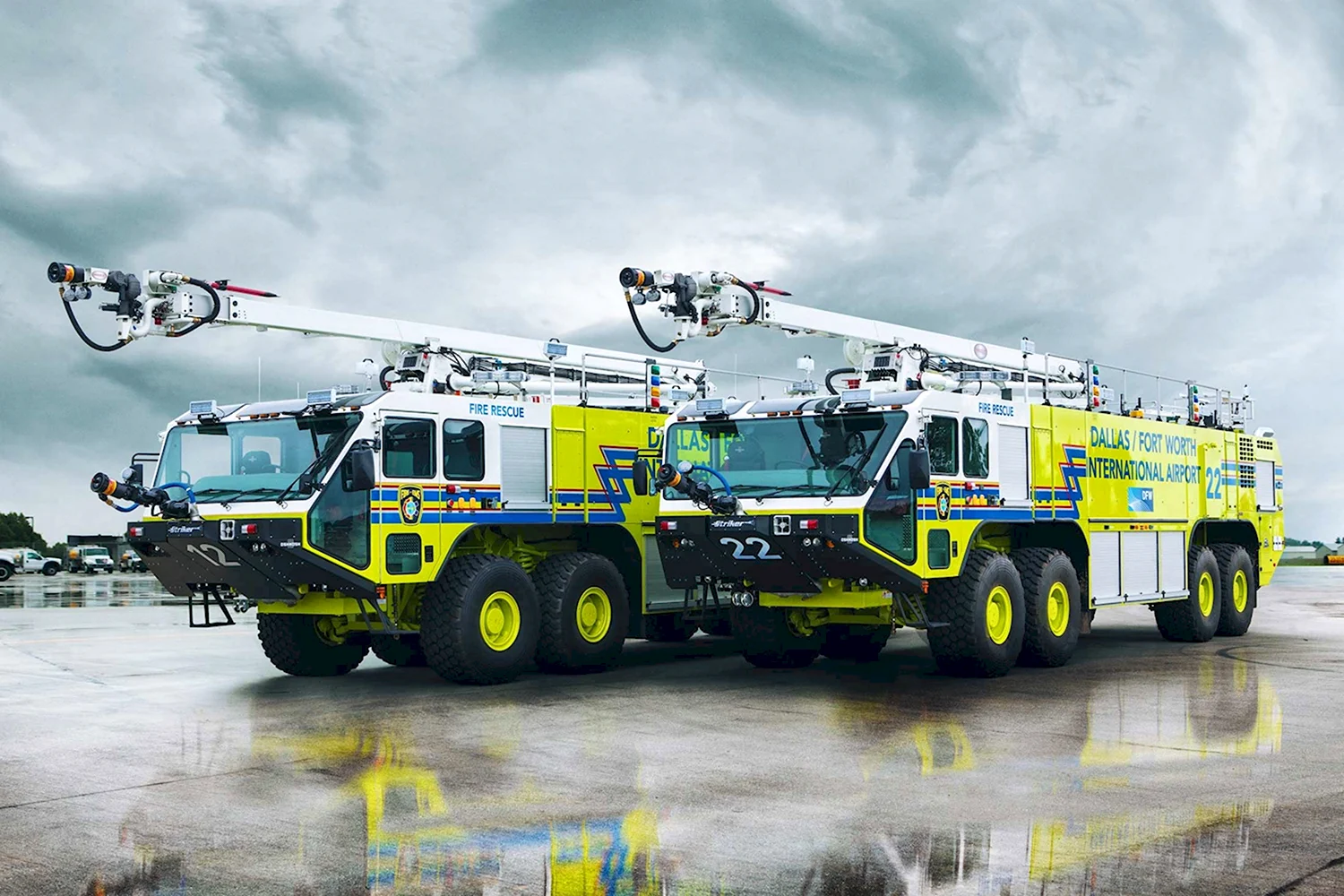 Oshkosh Striker 4500