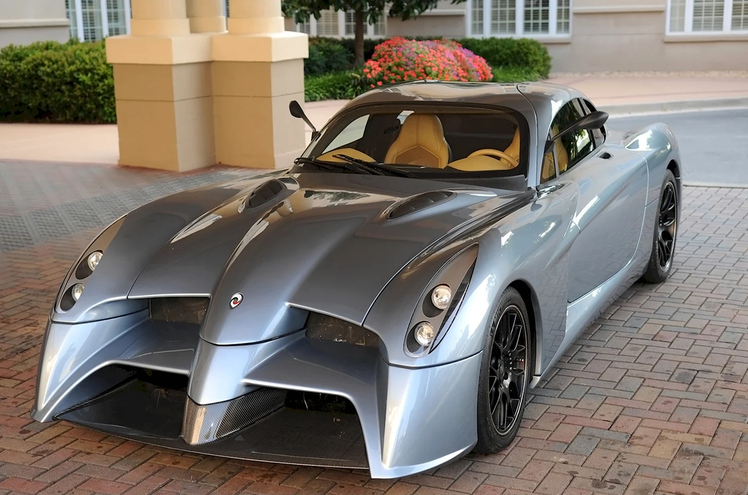 Panoz Abruzzi