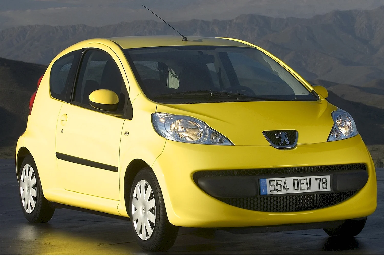 Peugeot 107 3-х дверный