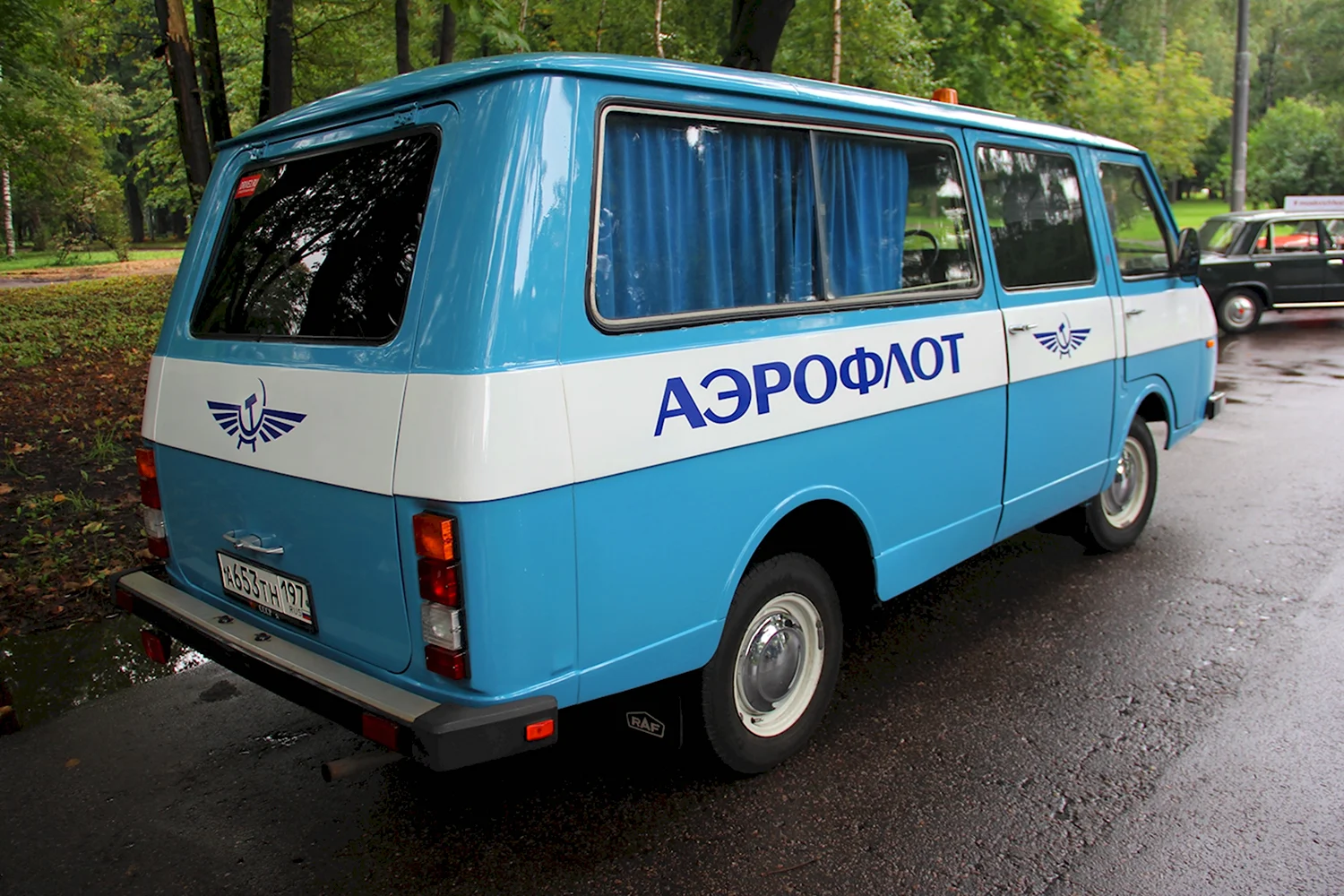 РАФ 2203