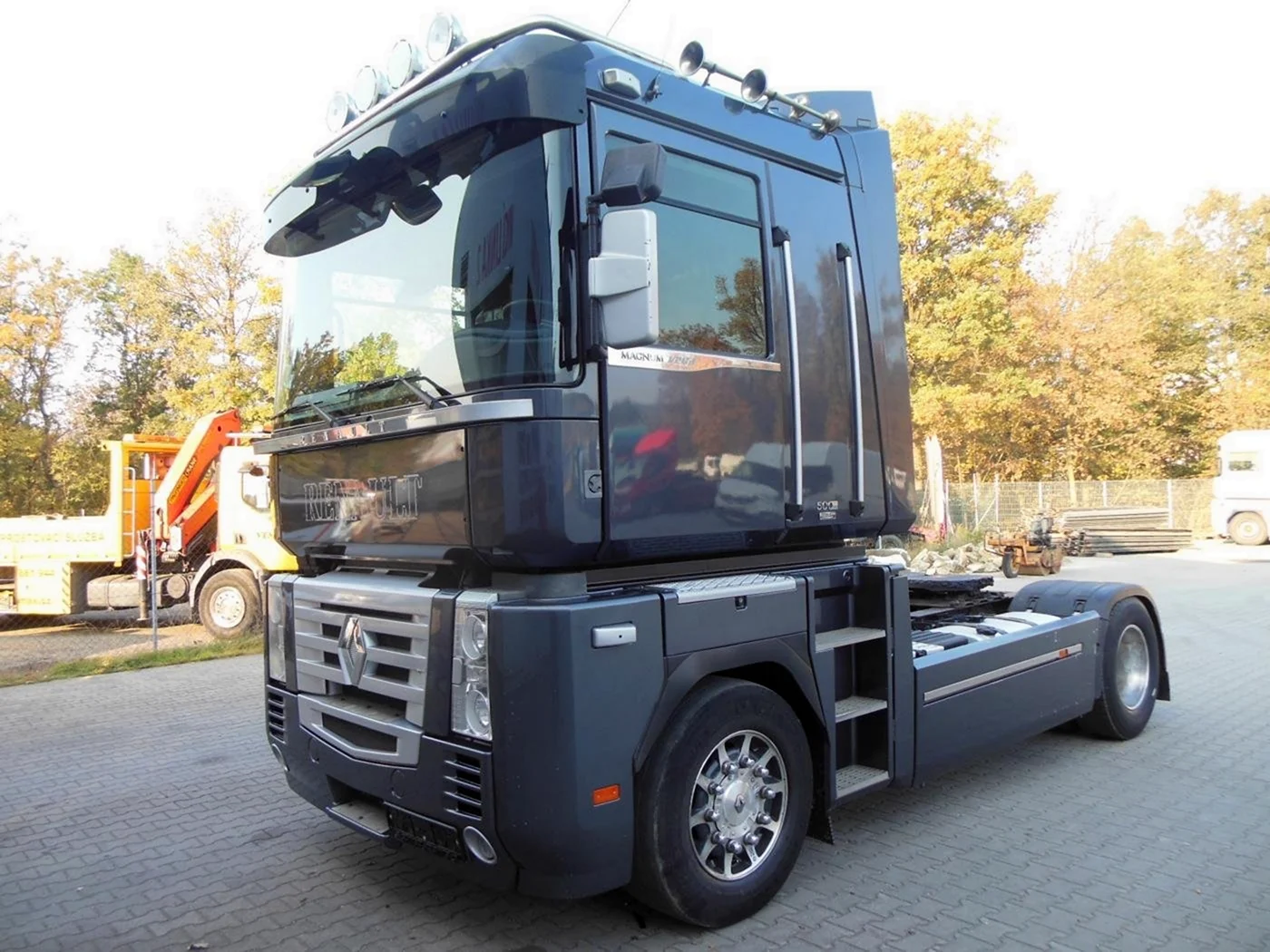 Renault Magnum DXI 500