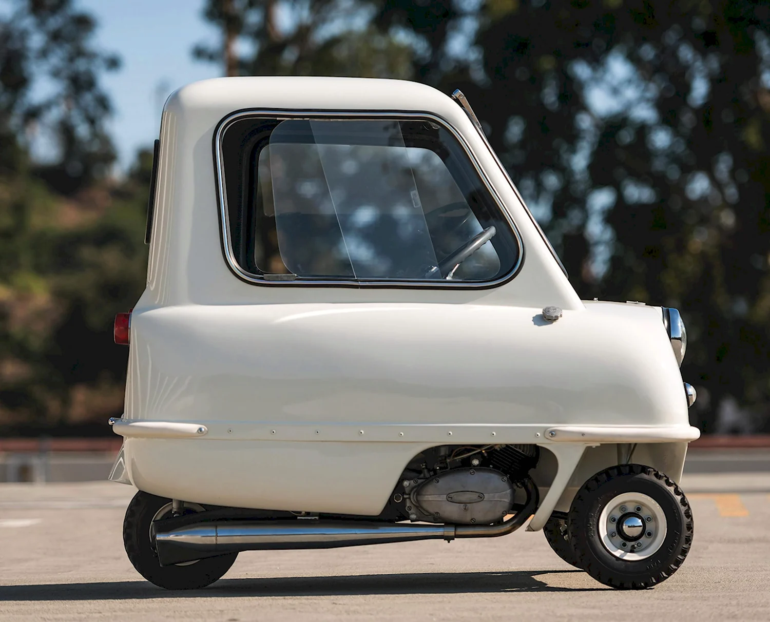 Самый маленький автомобиль Peel p50
