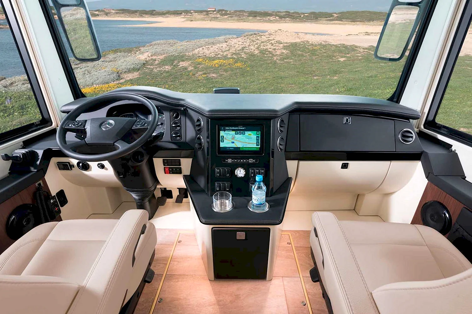 Sitrak c7h кабина