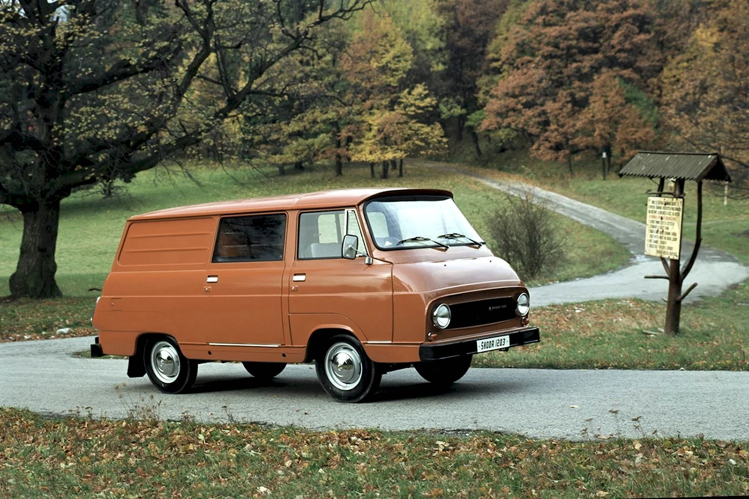 Skoda 1203