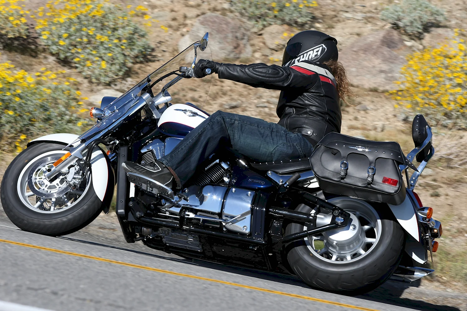 Suzuki Boulevard c109r