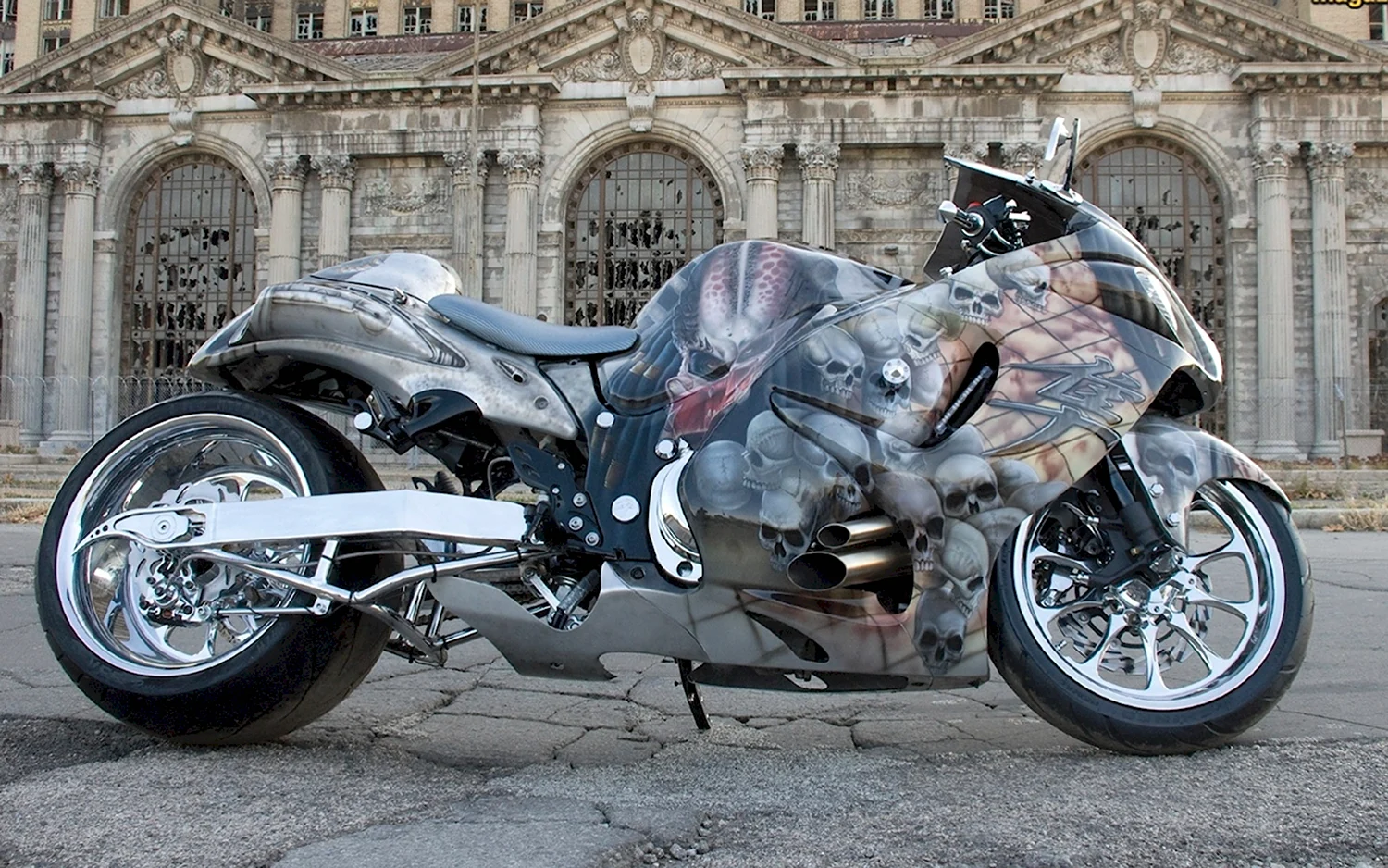 Сузуки Хаябуса 1200