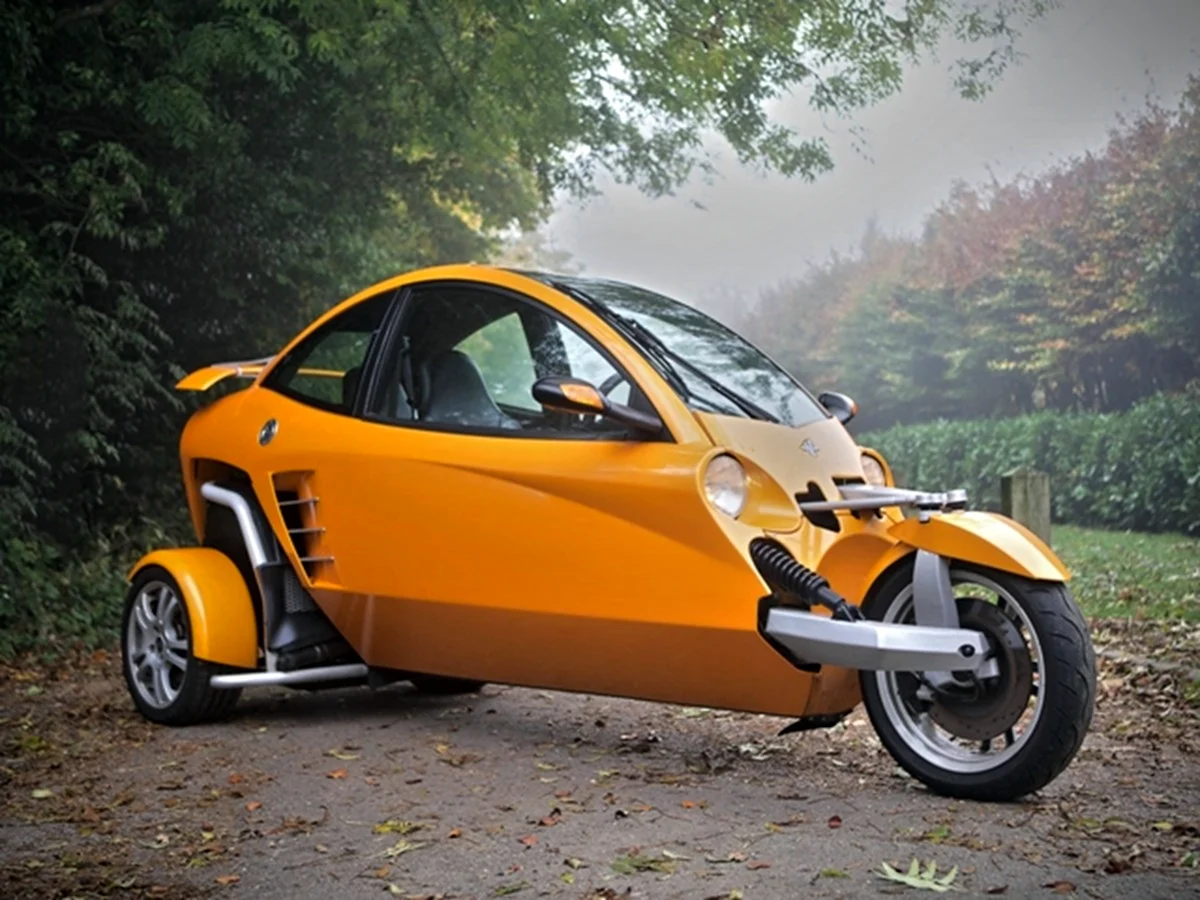 Трицикл Carver one