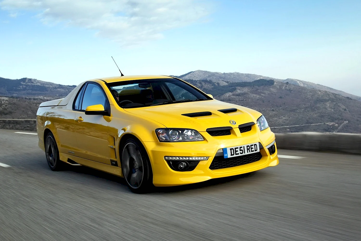 Vauxhall Maloo r8