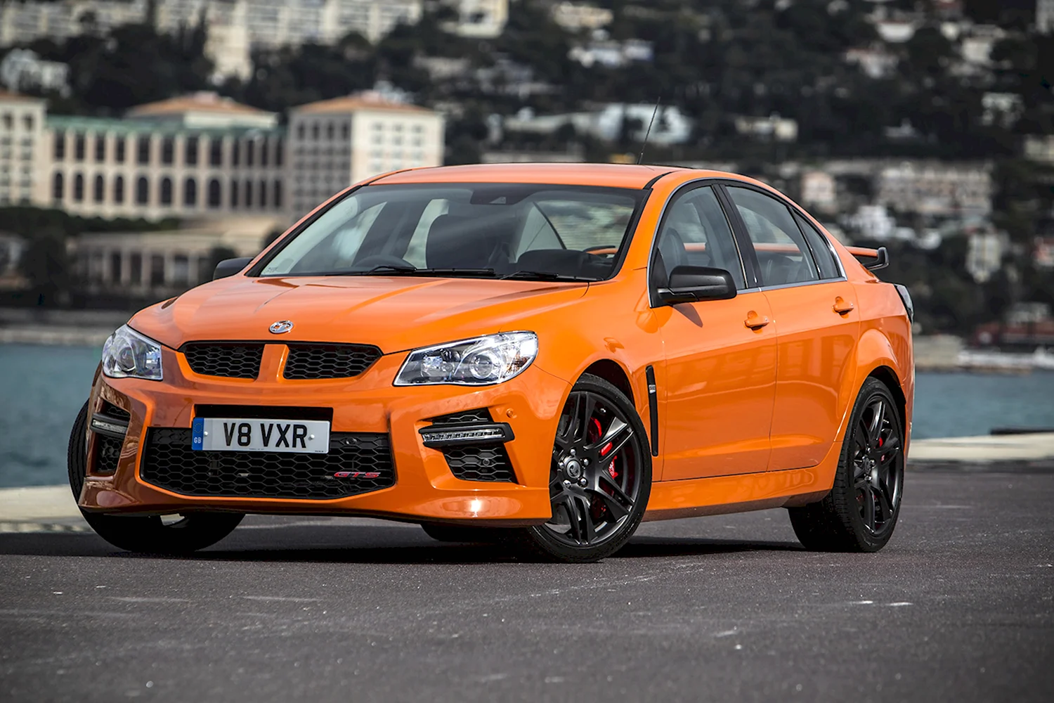 Воксхолл vxr8