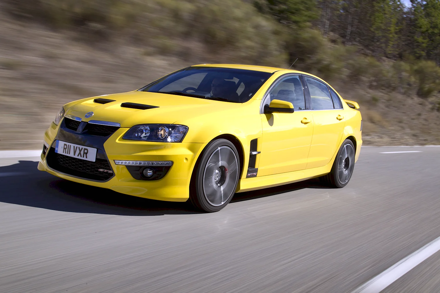Воксхолл vxr8