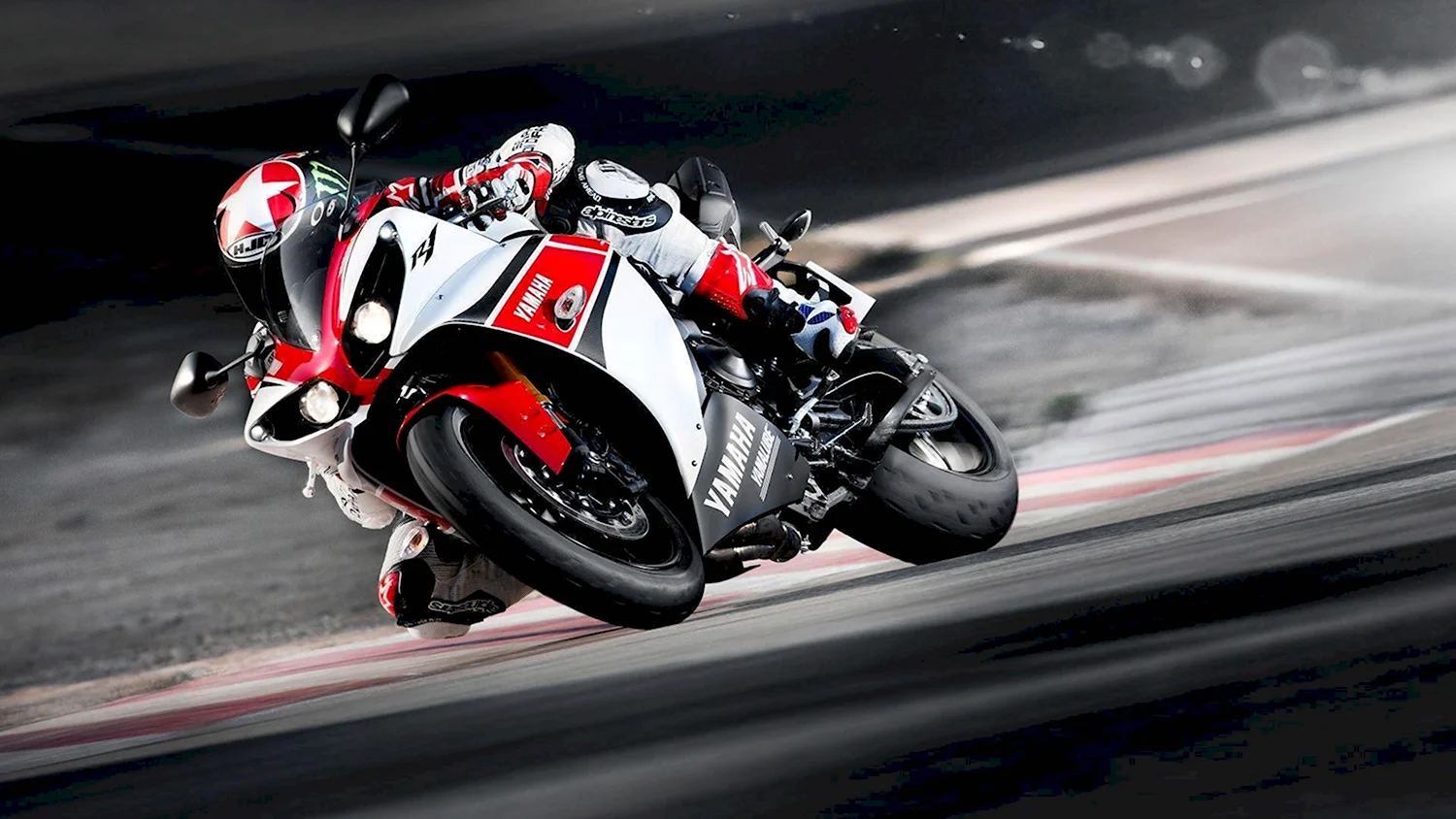 Yamaha r1
