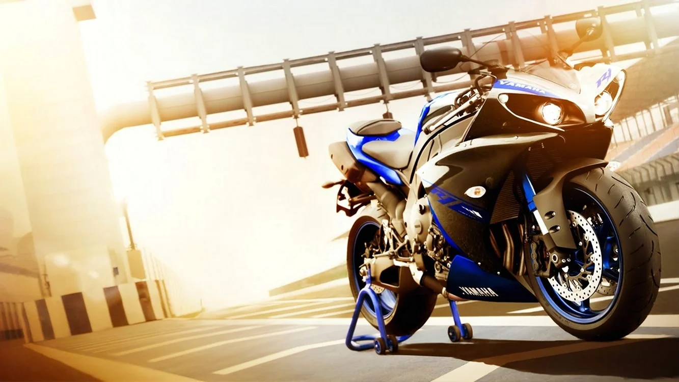 Yamaha r1