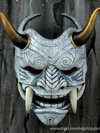 Японская маска Hannya самурая