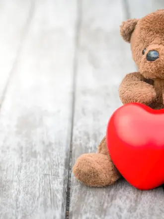 Медвежонок с сердечком