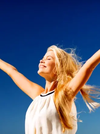 Счастливая девушка